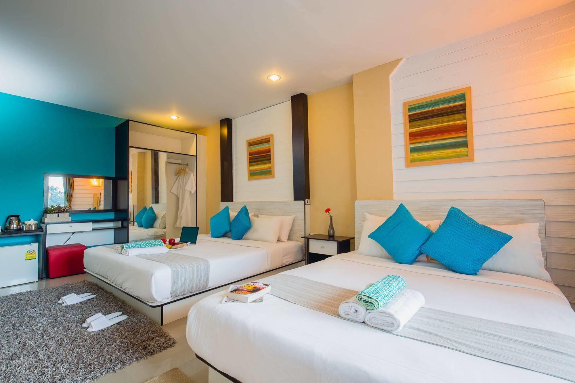 Hotel Anchor Boutique House Patong Esterno foto